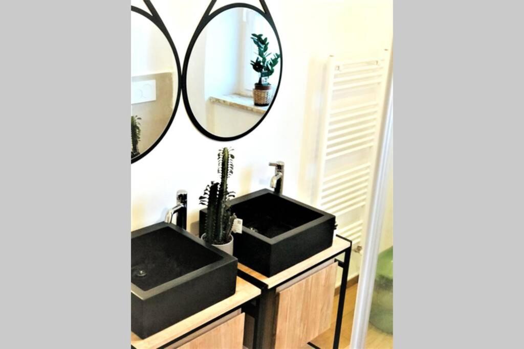 Luxus P4T Family 3 Bedroom With Pool, Tennis Court And Sauna Brindisi Exterior foto