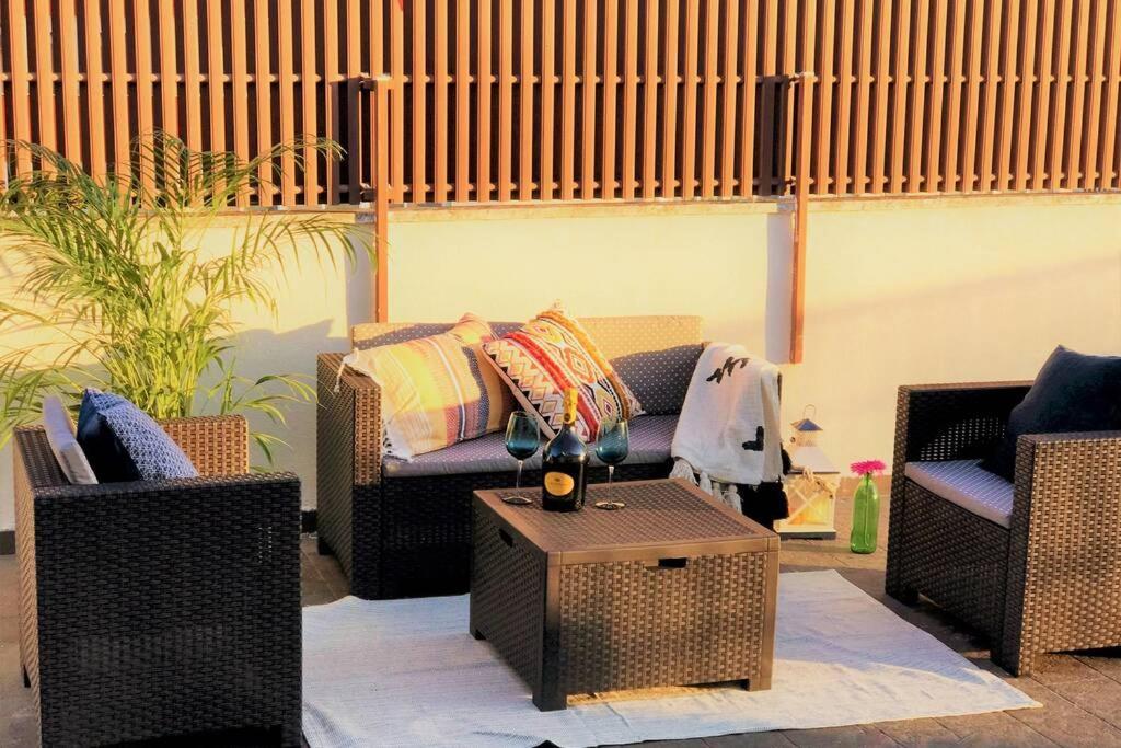 Luxus P4T Family 3 Bedroom With Pool, Tennis Court And Sauna Brindisi Exterior foto